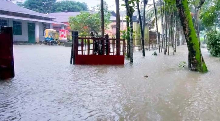 বানে ভাসতে পারে ৭ জেলার নিম্নাঞ্চল, অতিভারী বৃষ্টির আভাস